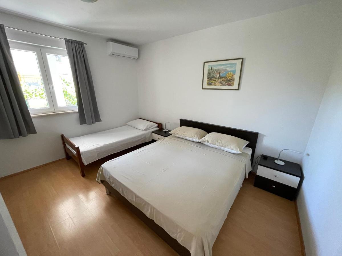 Apartmani Jasminka Vodice Eksteriør billede