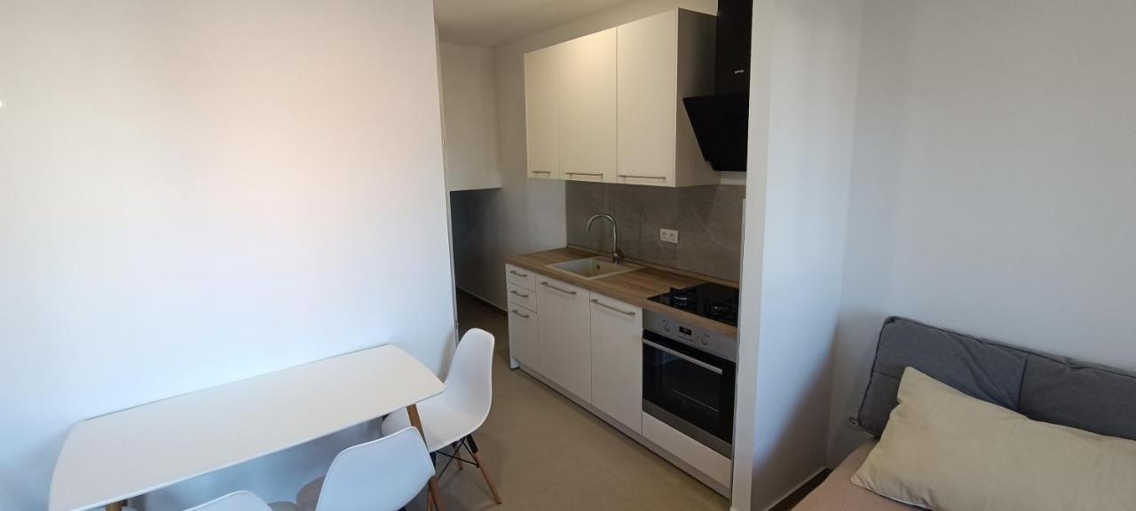 Apartmani Jasminka Vodice Eksteriør billede
